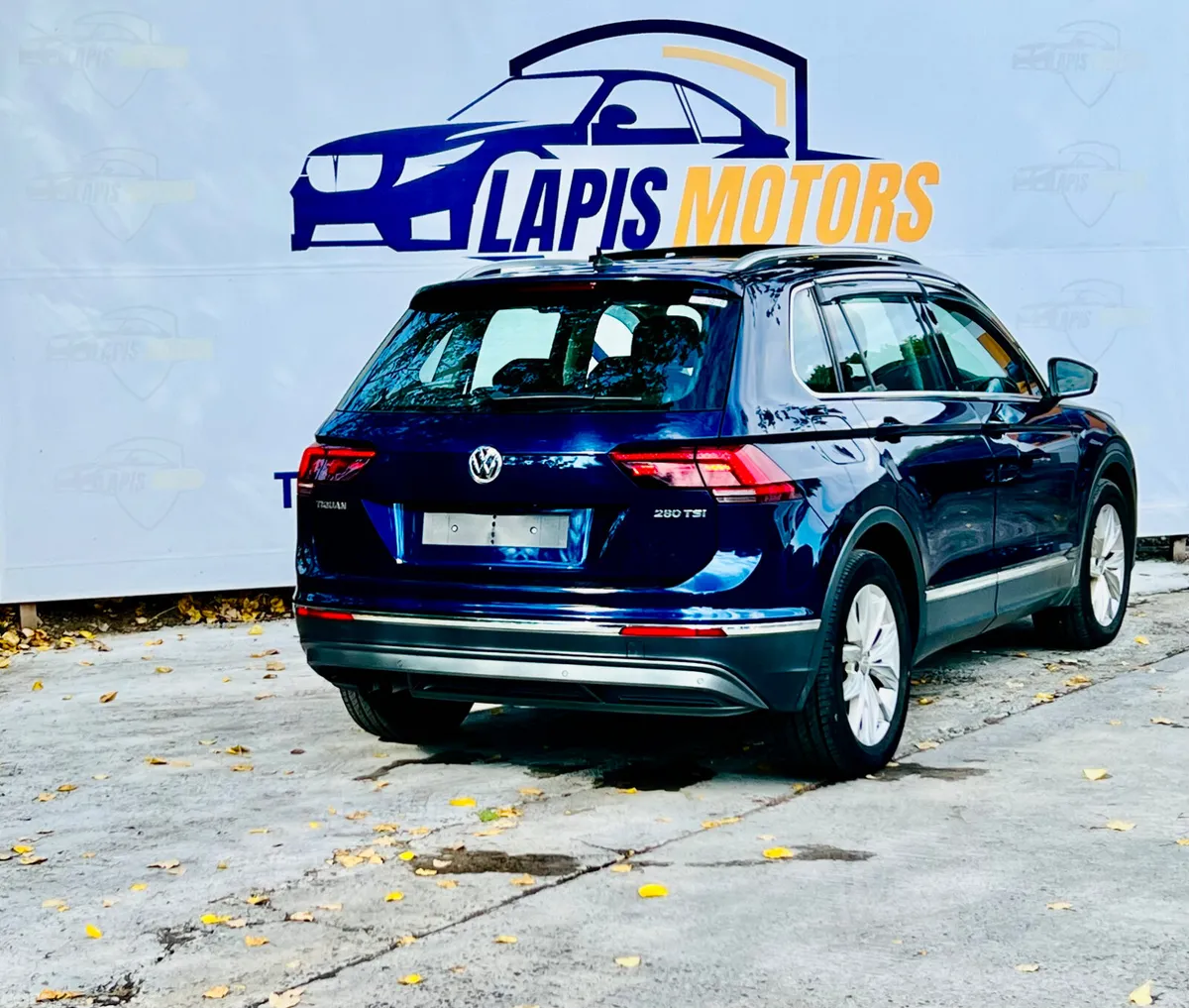 Volkswagen Tiguan SUV, Petrol, 2018, Blue
