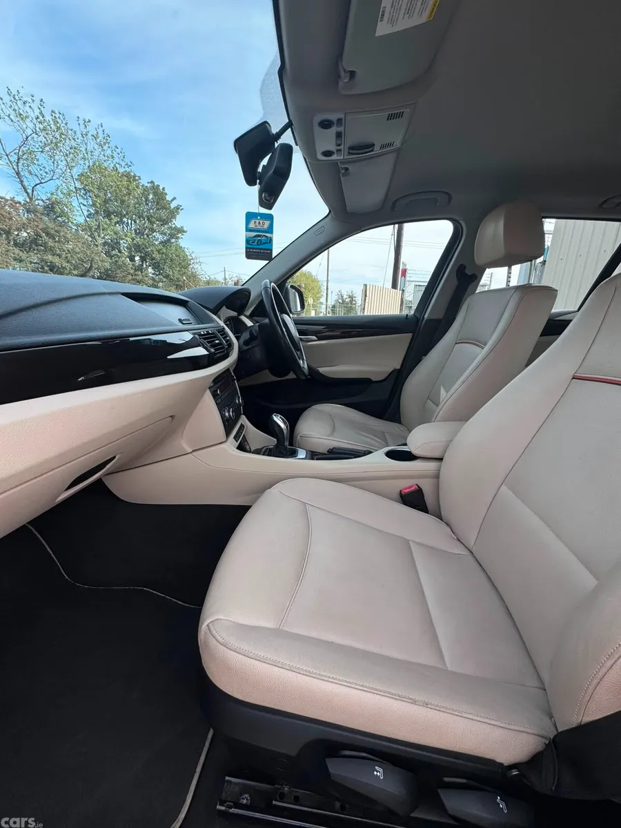 BMW X1 Hatchback, Diesel, 2013, Black