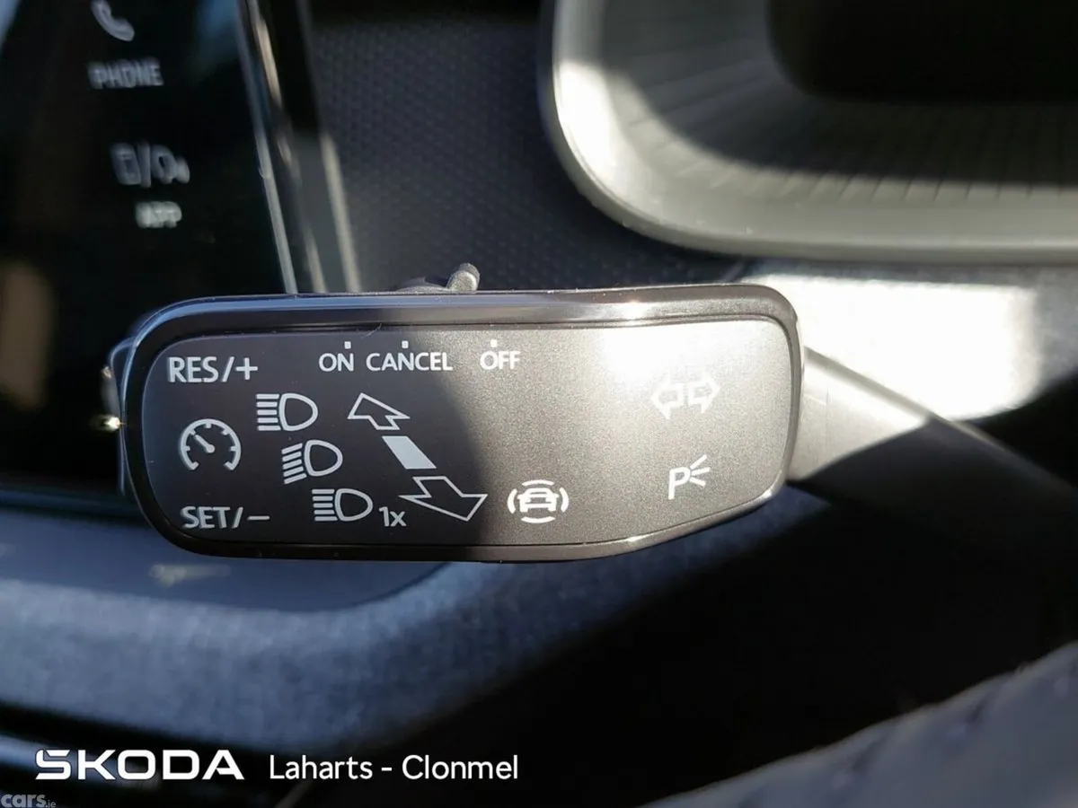 Skoda Scala Hatchback, Petrol, 2026, Grey