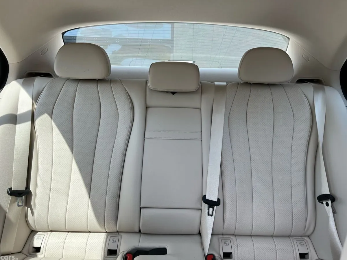 Mercedes-Benz E-Class Saloon, Diesel Hybrid, 2024, Blue