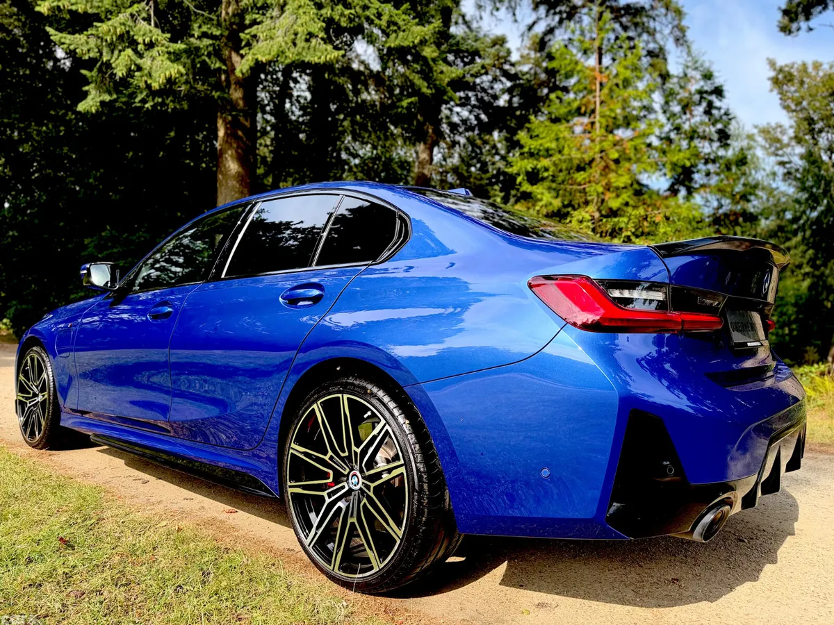 BMW 3-Series Saloon, Petrol Plug-in Hybrid, 2024, Blue