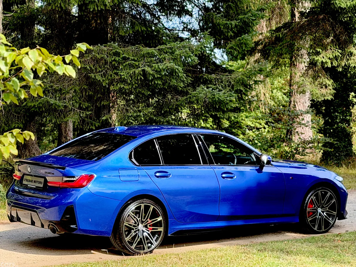 BMW 3-Series Saloon, Petrol Plug-in Hybrid, 2024, Blue