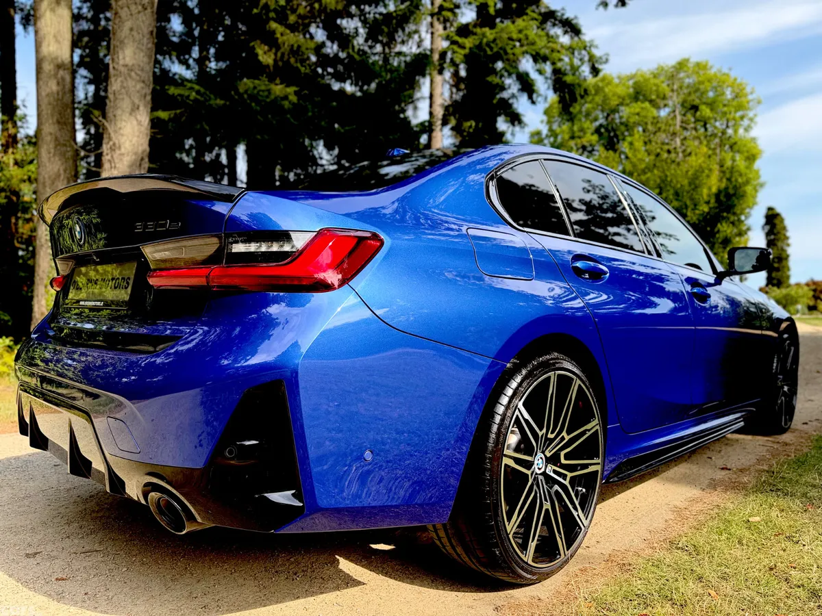 BMW 3-Series Saloon, Petrol Plug-in Hybrid, 2024, Blue