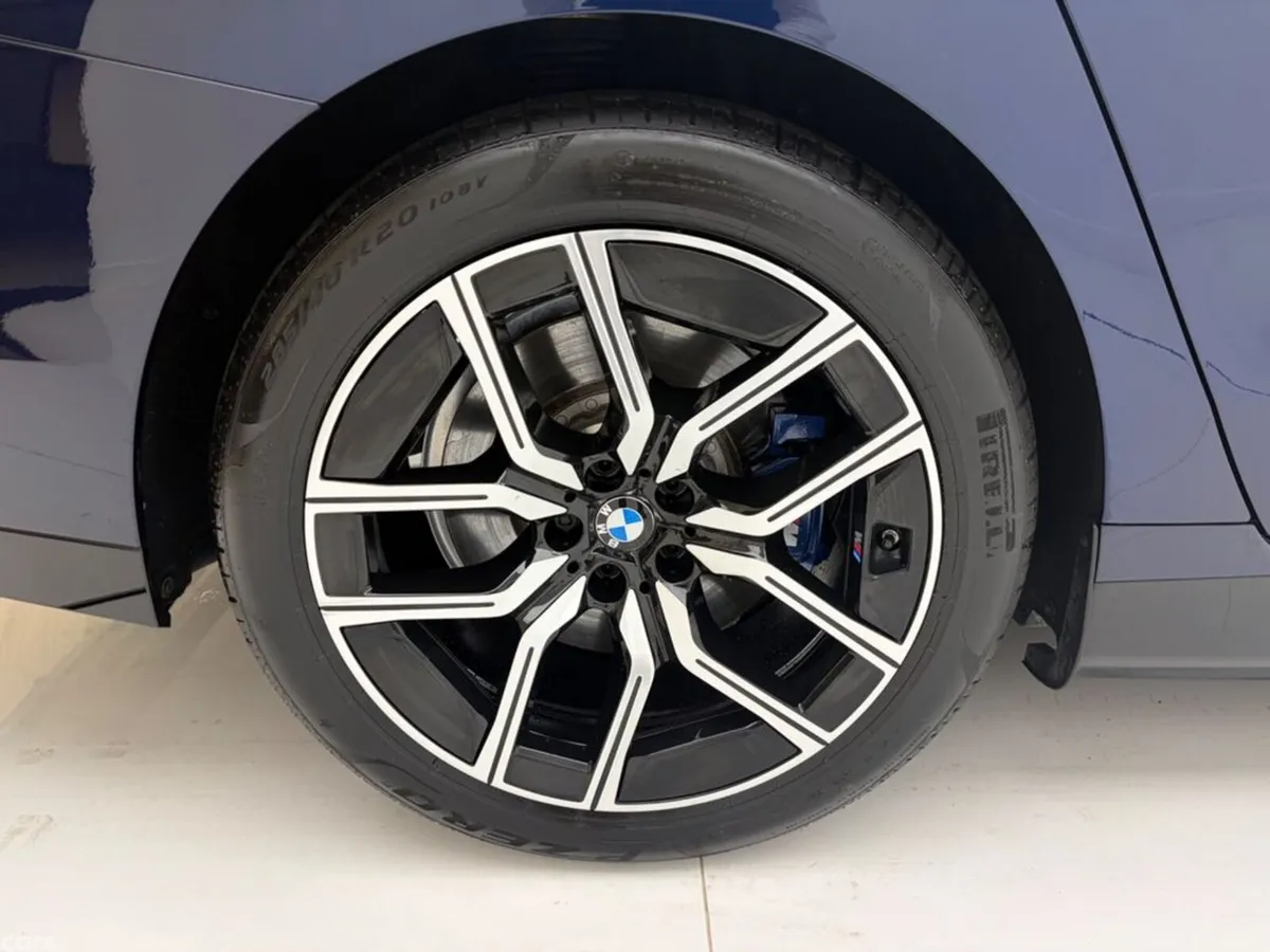 BMW 7-Series Saloon, Petrol Plug-in Hybrid, 2025, Blue