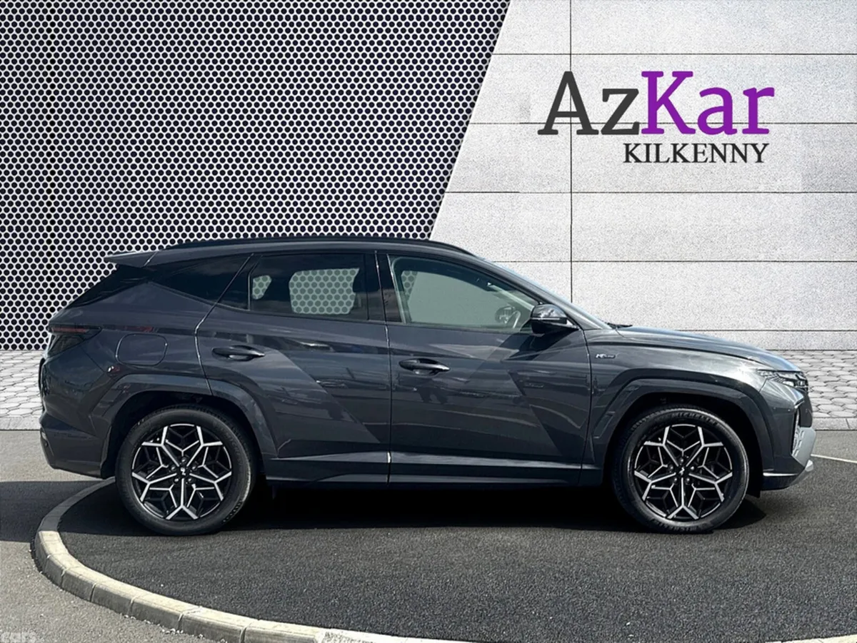 Hyundai Tucson SUV, Petrol Plug-in Hybrid, 2023, Grey