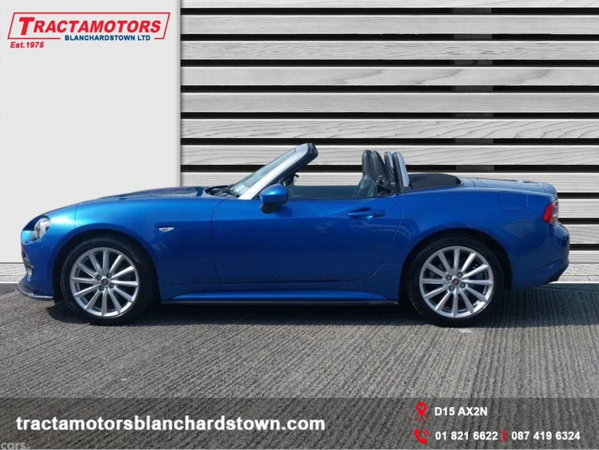Fiat 124 Spider Convertible, Petrol, 2017, Blue