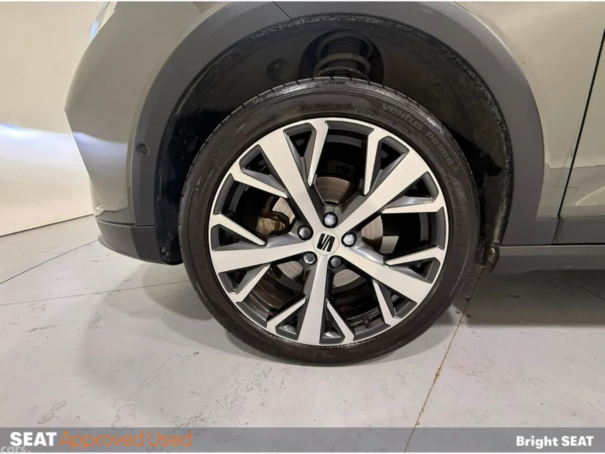 SEAT Arona Hatchback, Petrol, 2023, Green