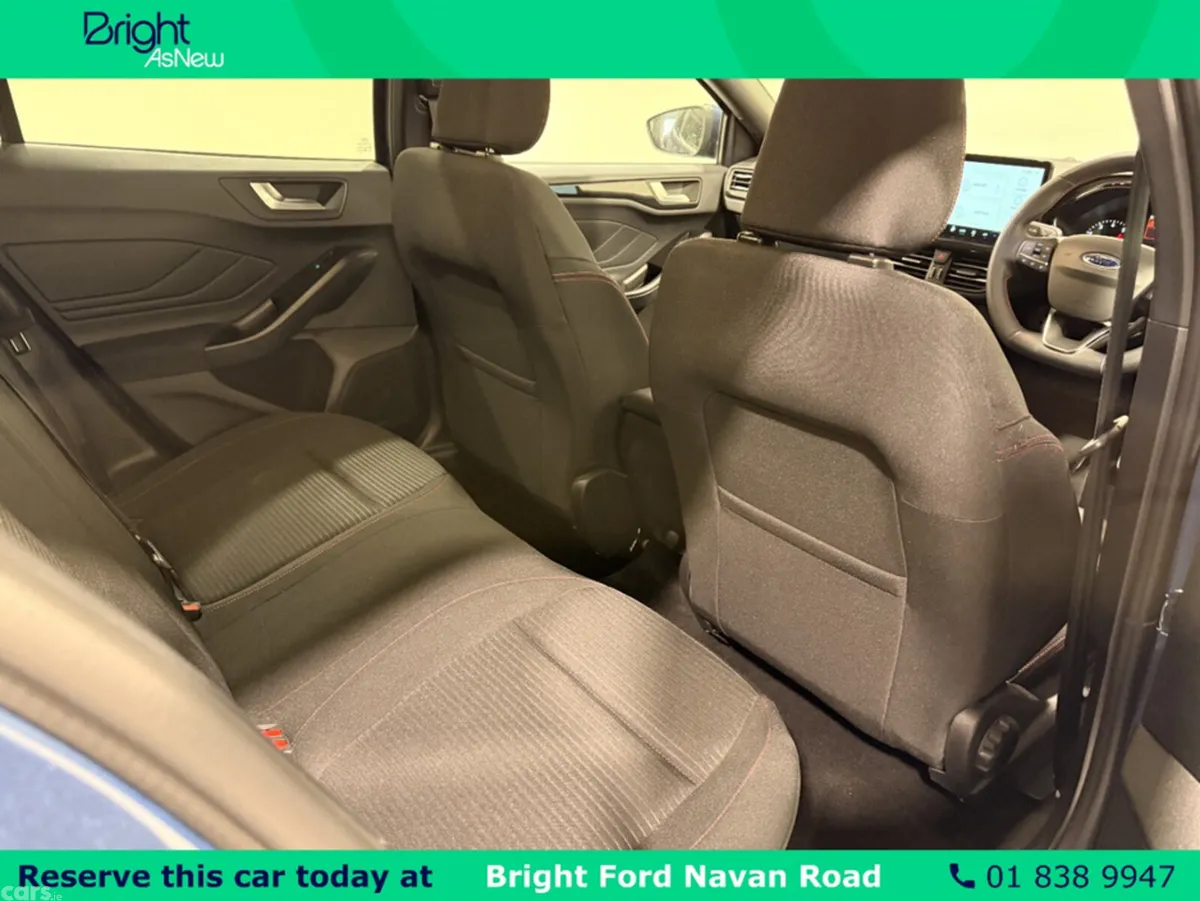 Ford Focus Hatchback, Petrol, 2026, Blue