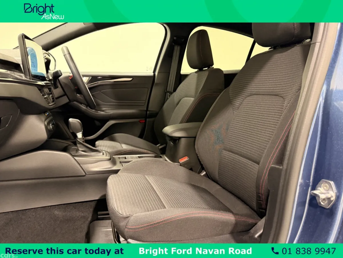 Ford Focus Hatchback, Petrol, 2026, Blue
