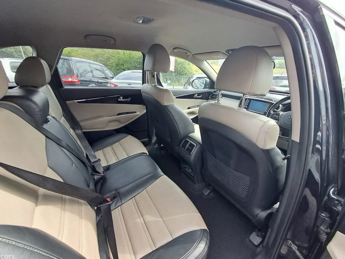 Kia Sorento SUV, Diesel, 2019, Blue