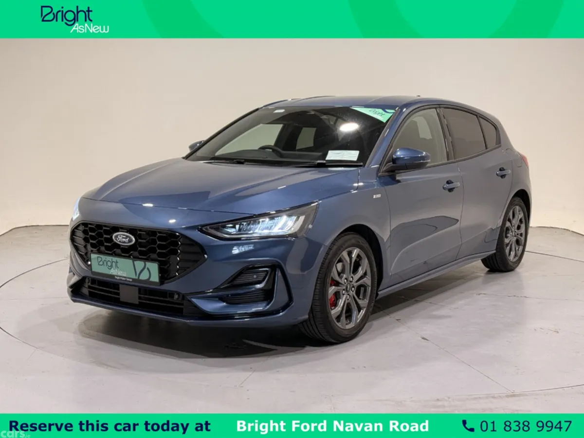 Ford Focus Hatchback, Petrol, 2026, Blue