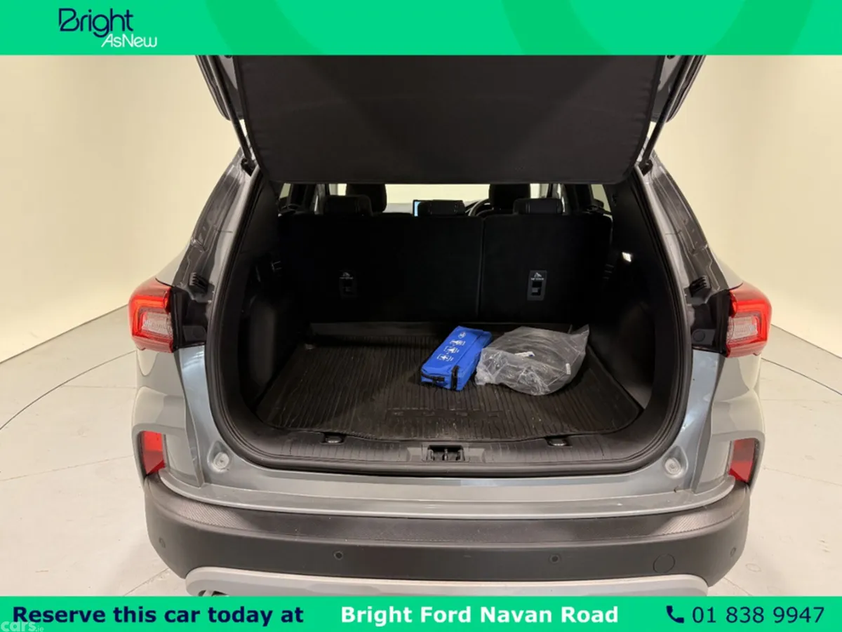 Ford Kuga MPV, Petrol Plug-in Hybrid, 2024, Grey