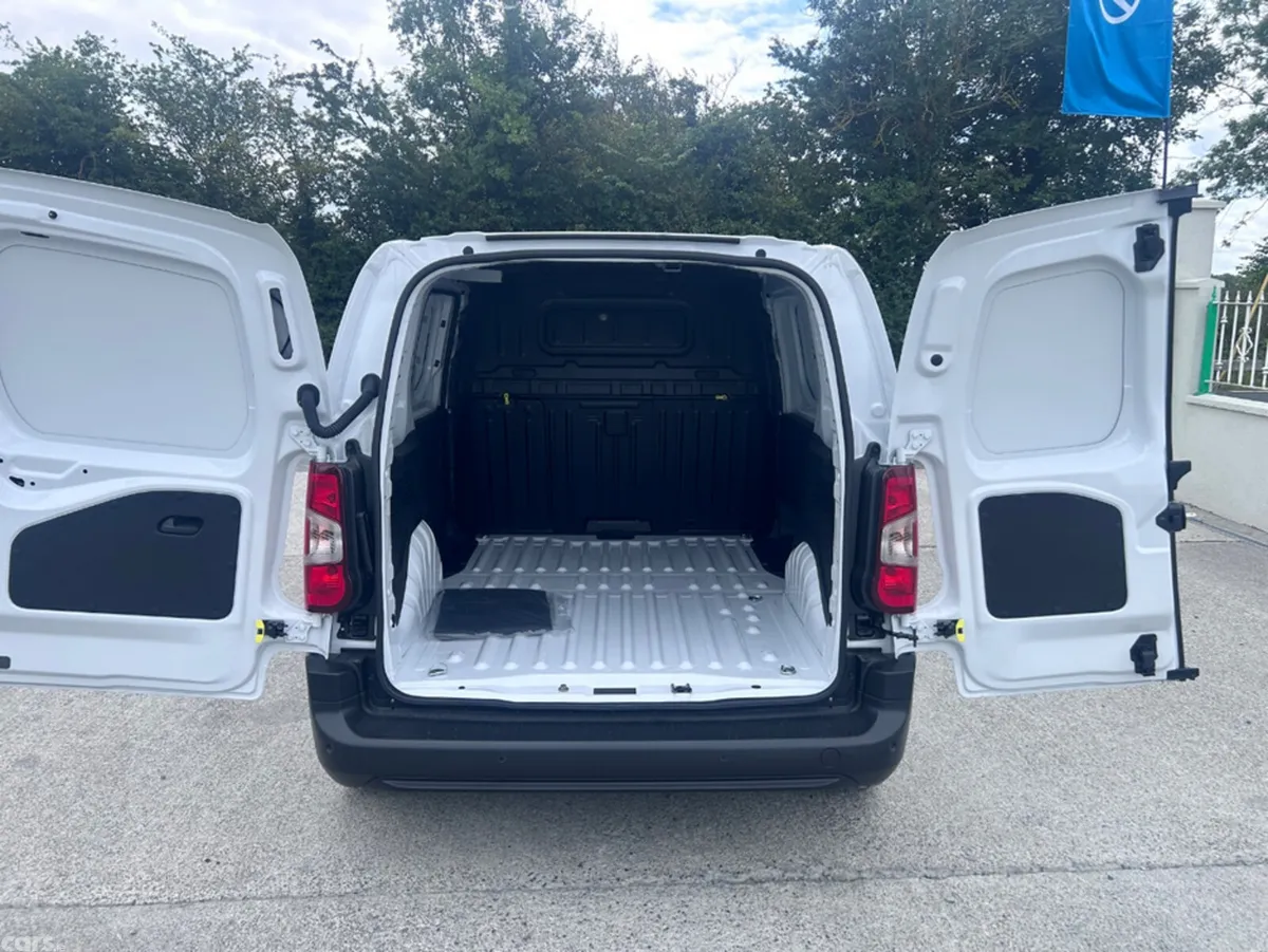 Opel Combo Van, Diesel, 2026, White