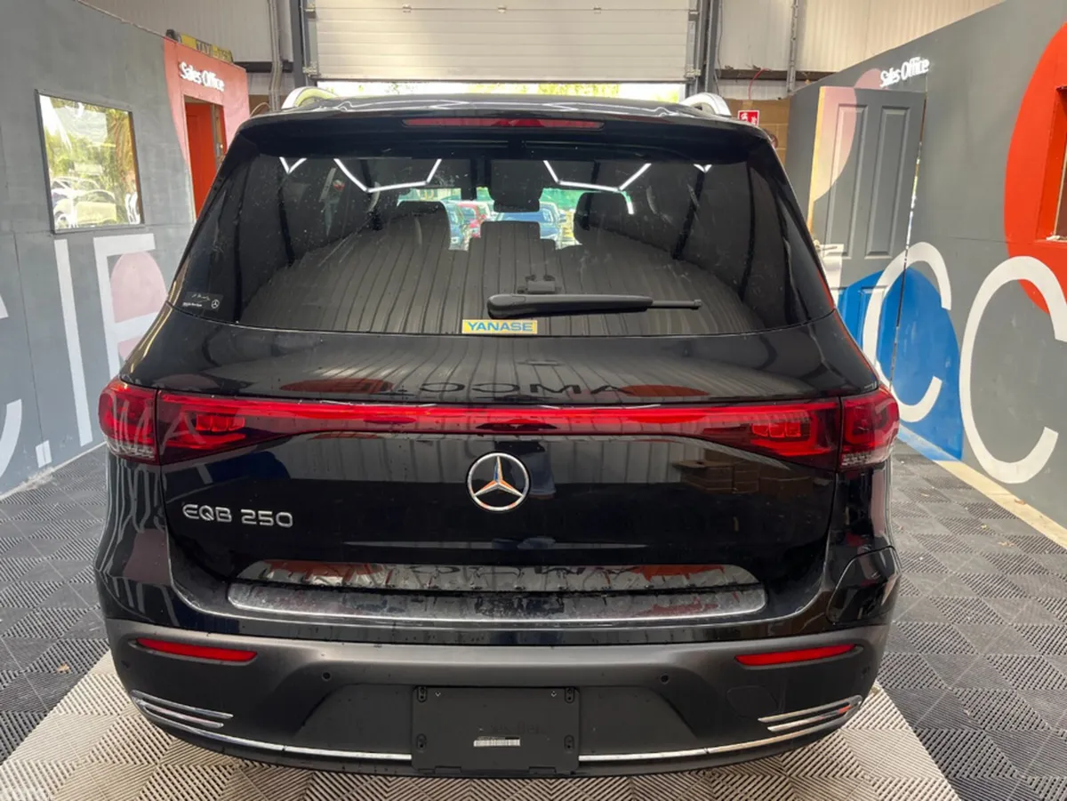 Mercedes-Benz EQB SUV, Electric, 2023, Black