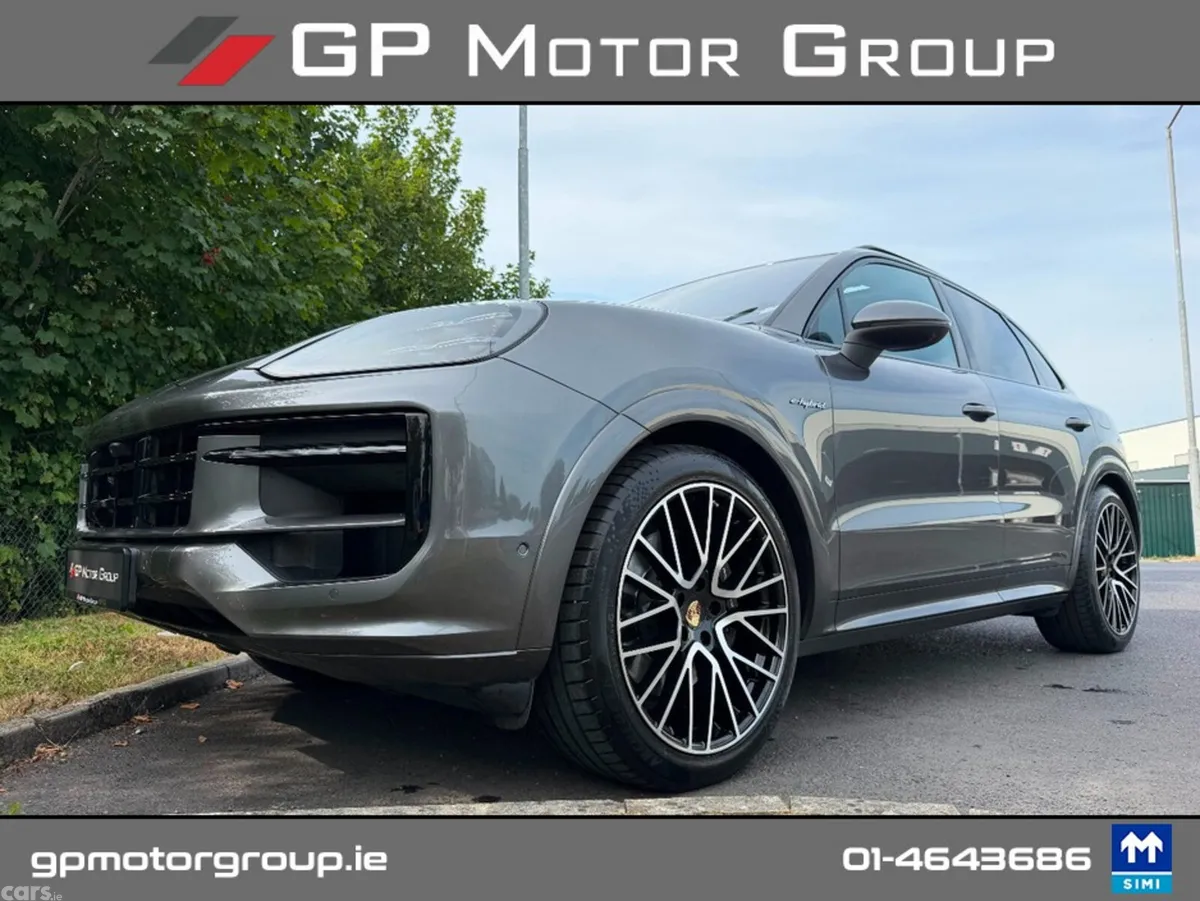 Porsche Cayenne Estate, Petrol Plug-in Hybrid, 2024, Grey
