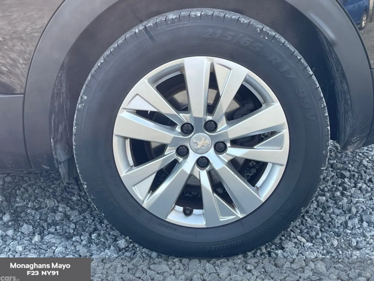 Peugeot 3008 MPV, Diesel, 2019, Black