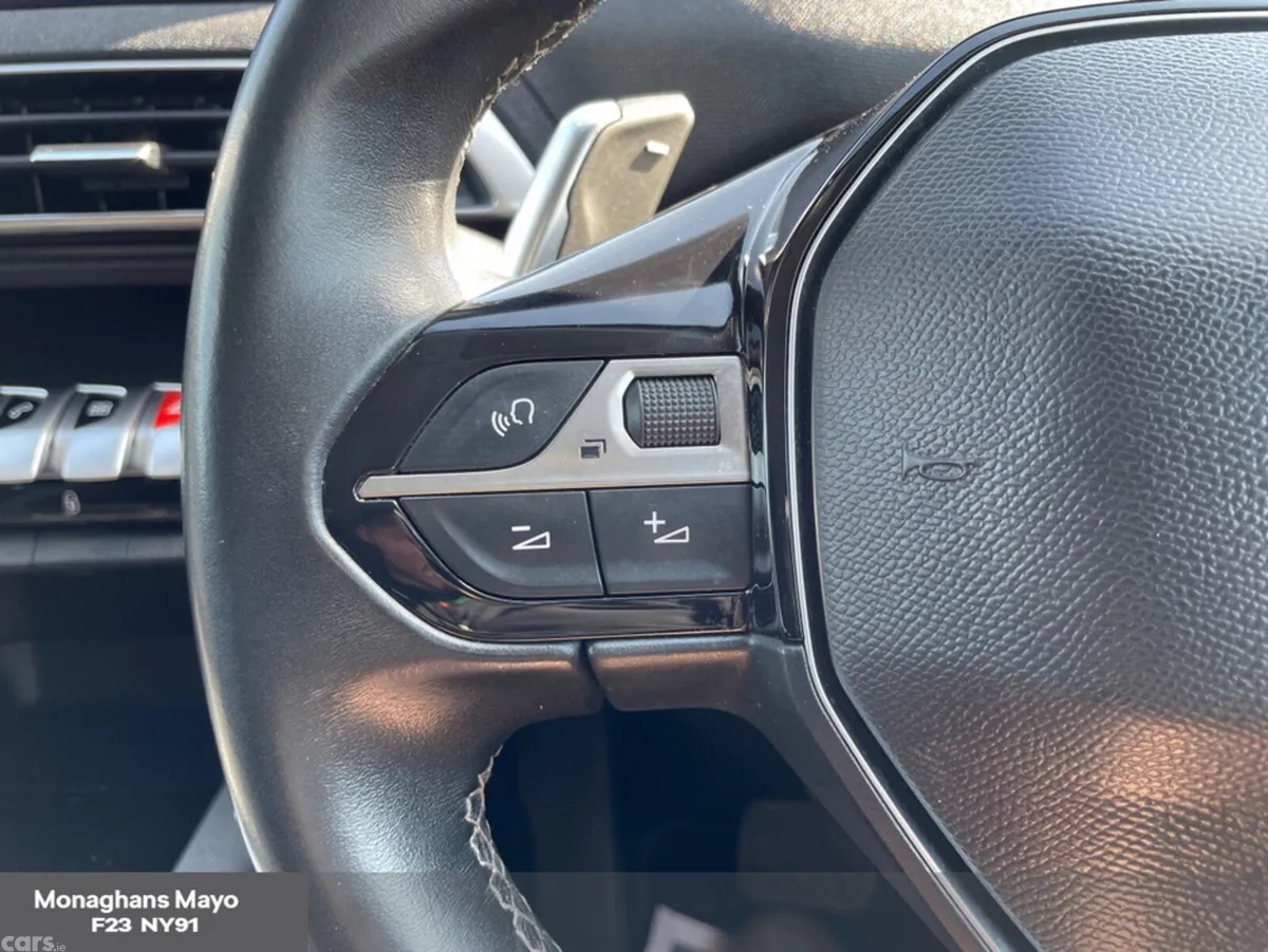 Peugeot 3008 MPV, Diesel, 2019, Black