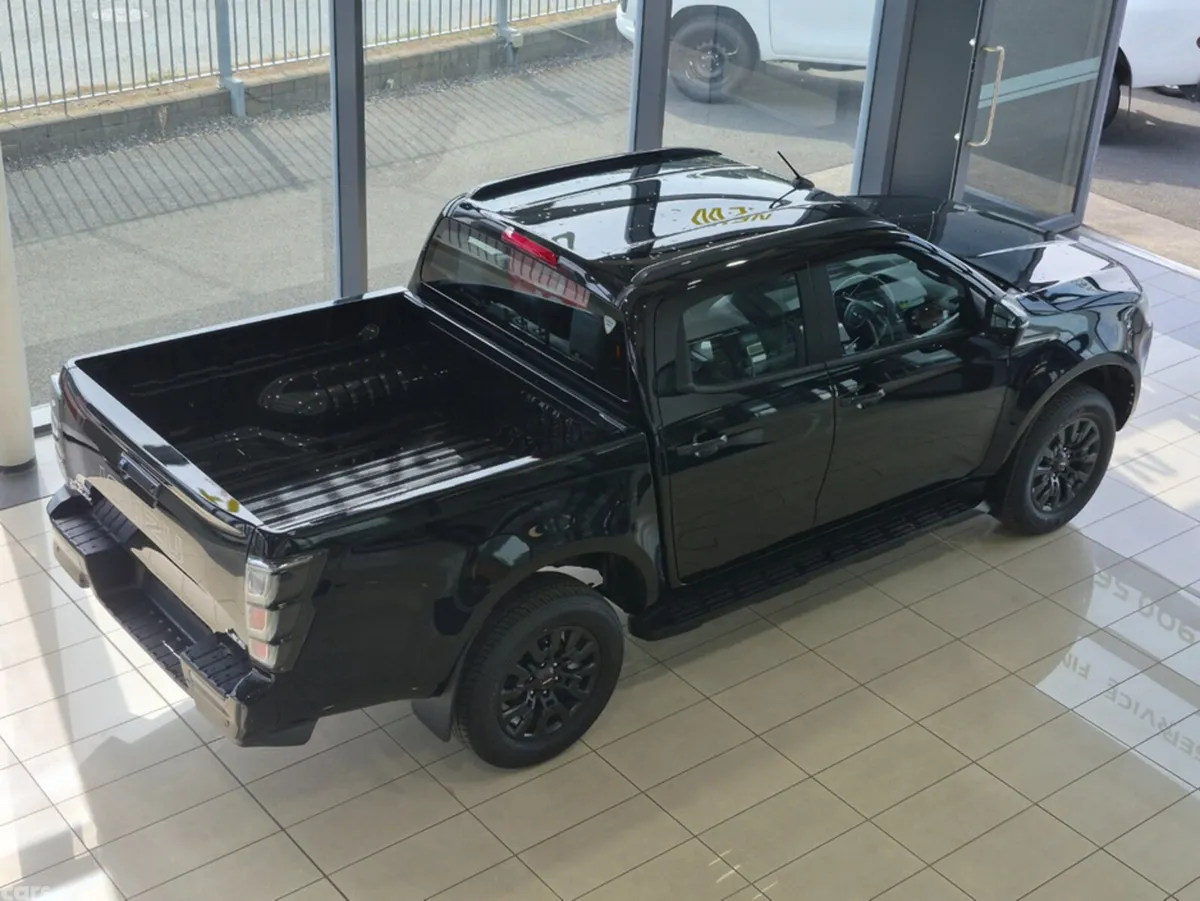 Isuzu D-Max Pick Up, Diesel, 2026, Black