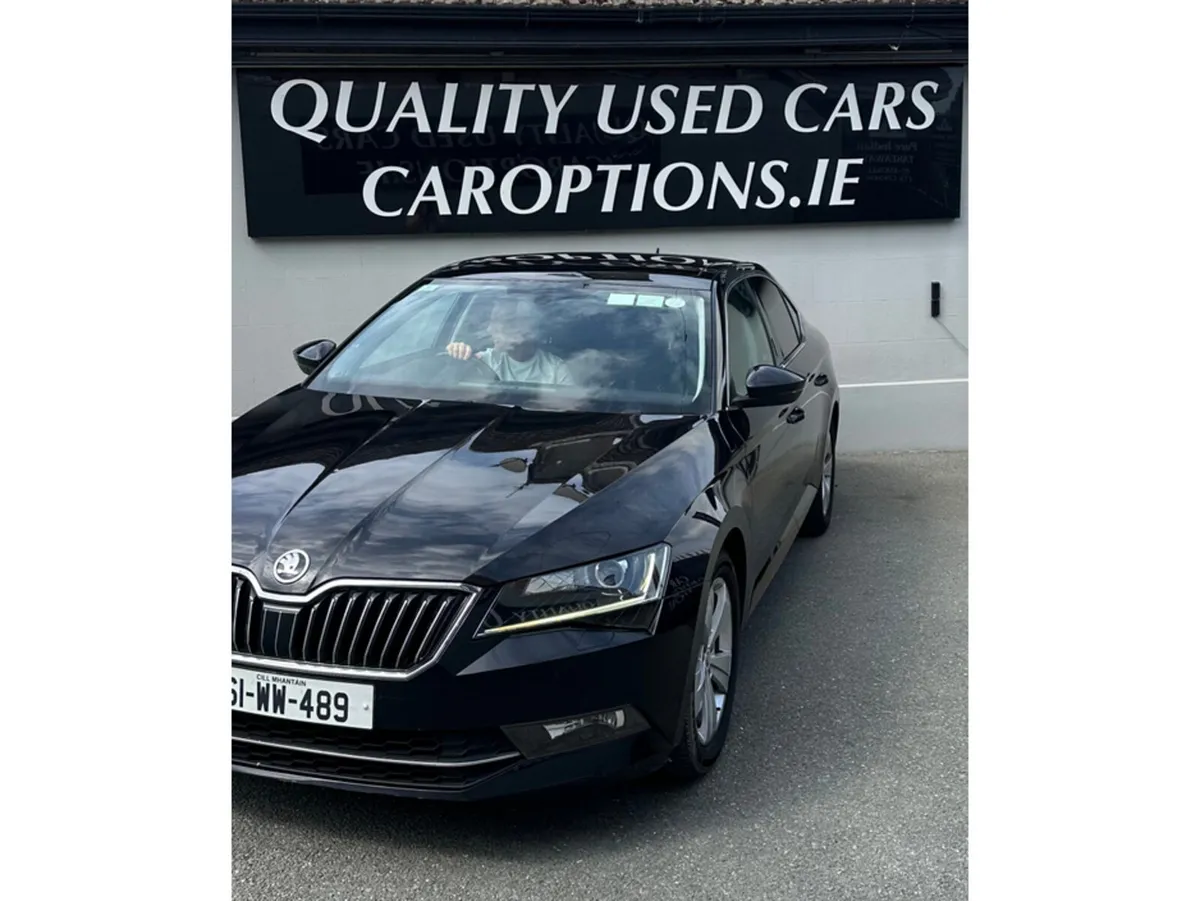 Skoda Superb Hatchback, Diesel, 2016, Black