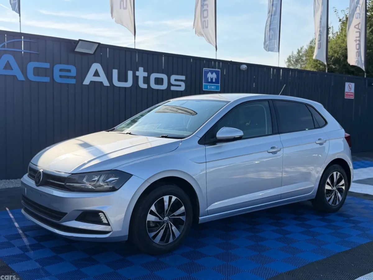 Volkswagen Polo Hatchback, Petrol, 2018, Silver