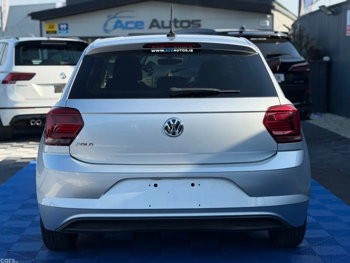 Volkswagen Polo Hatchback, Petrol, 2018, Silver