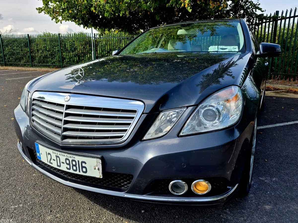 Mercedes-Benz E-Class Saloon, Diesel, 2012, Grey