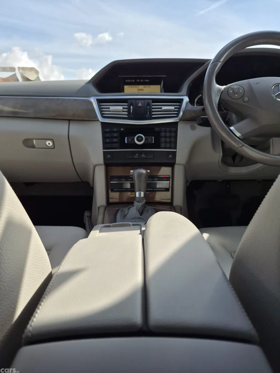 Mercedes-Benz E-Class Saloon, Diesel, 2012, Grey