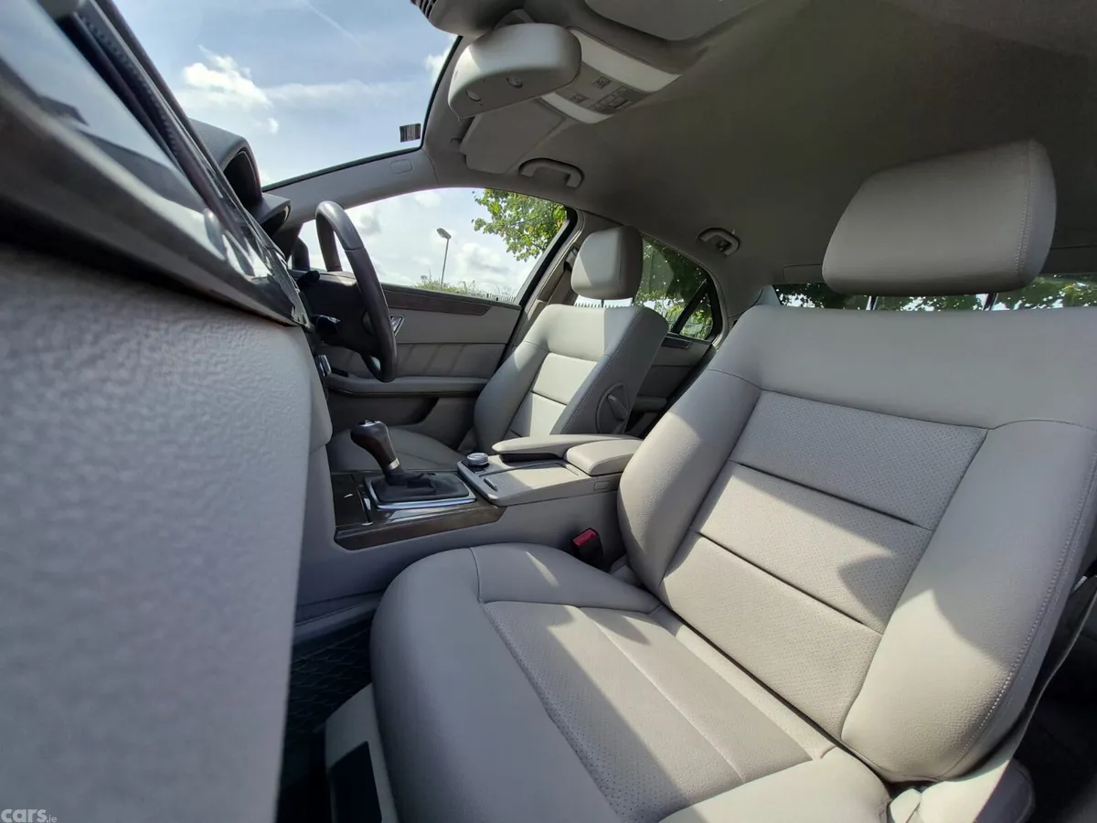 Mercedes-Benz E-Class Saloon, Diesel, 2012, Grey
