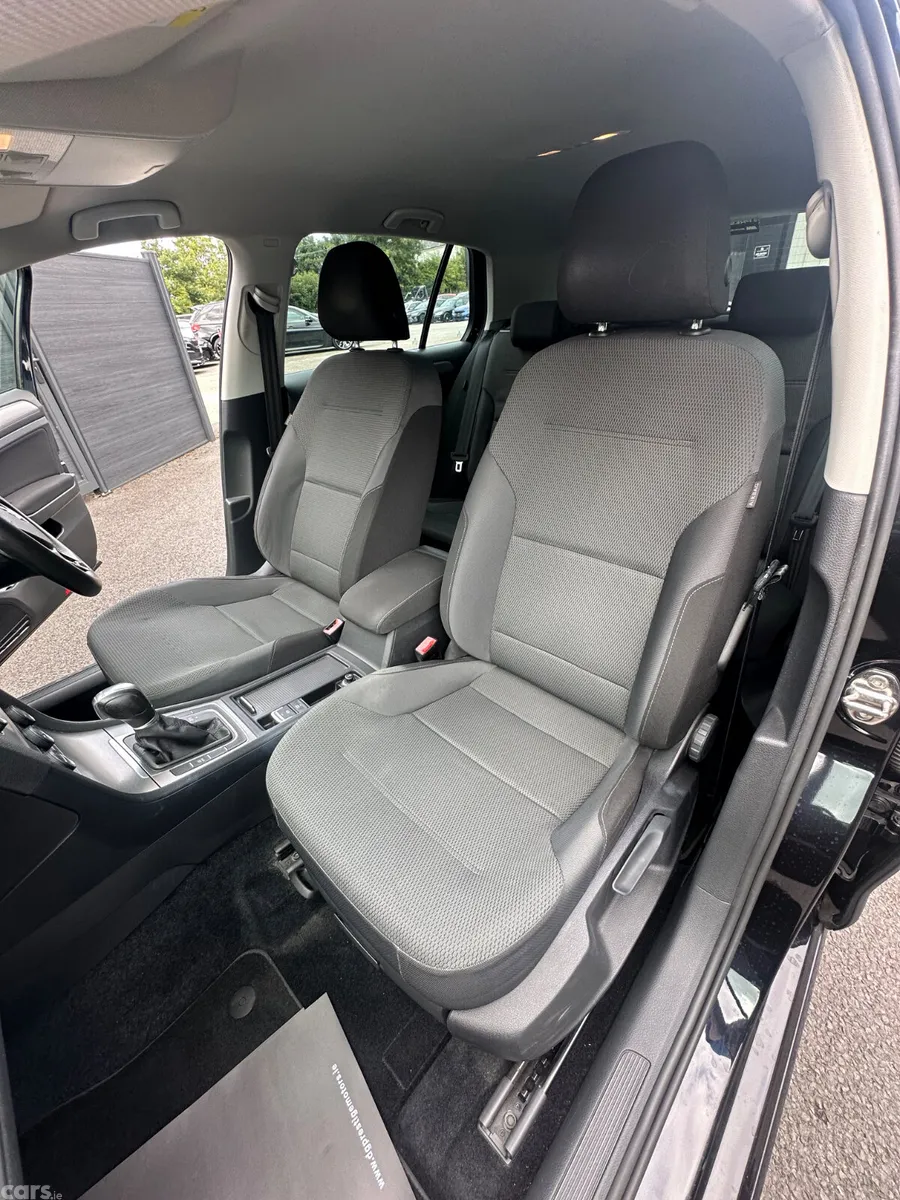 Volkswagen Golf Hatchback, Petrol, 2014, Black