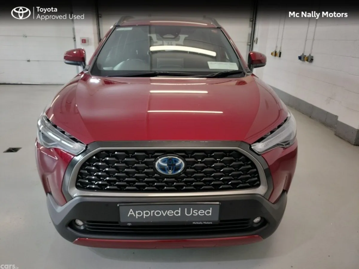 Toyota Corolla Cross Hatchback, Petrol Hybrid, 2023, Red