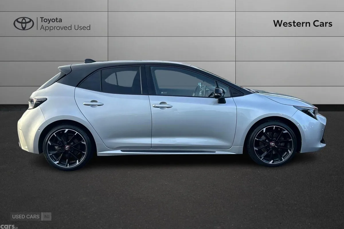 Toyota Corolla Hatchback, Petrol Hybrid, 2022, Silver