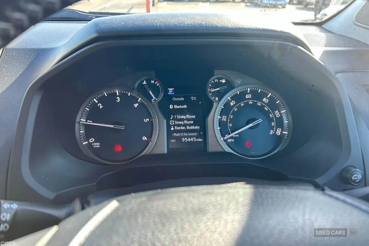 Toyota Land Cruiser , Diesel, 2019, Red