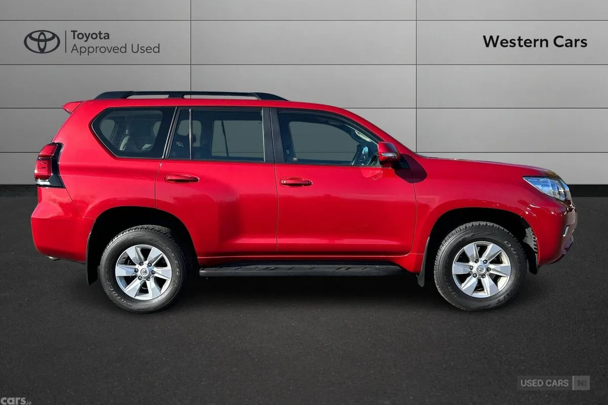 Toyota Land Cruiser , Diesel, 2019, Red