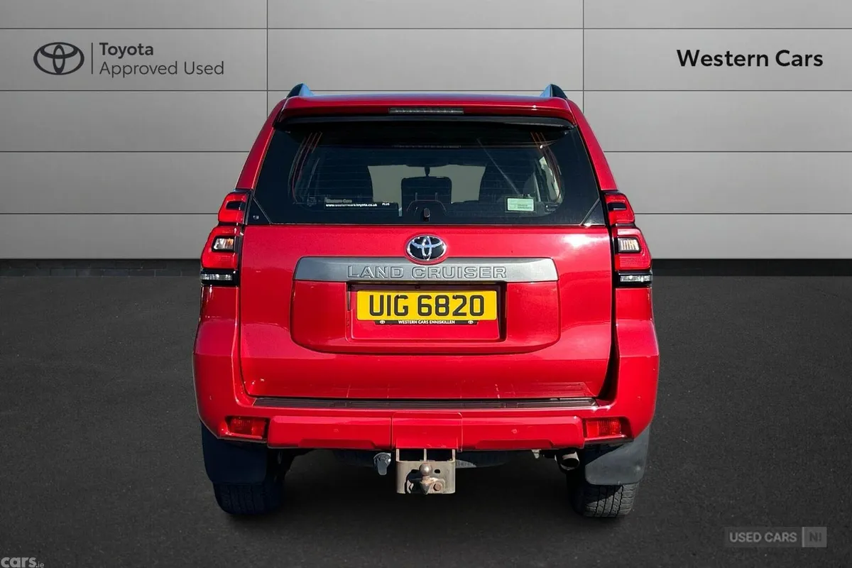 Toyota Land Cruiser , Diesel, 2019, Red