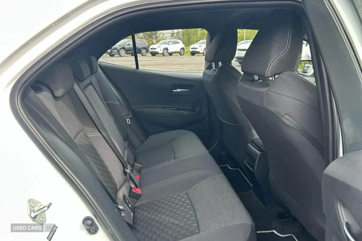 Toyota Corolla Hatchback, Petrol Hybrid, 2023, White