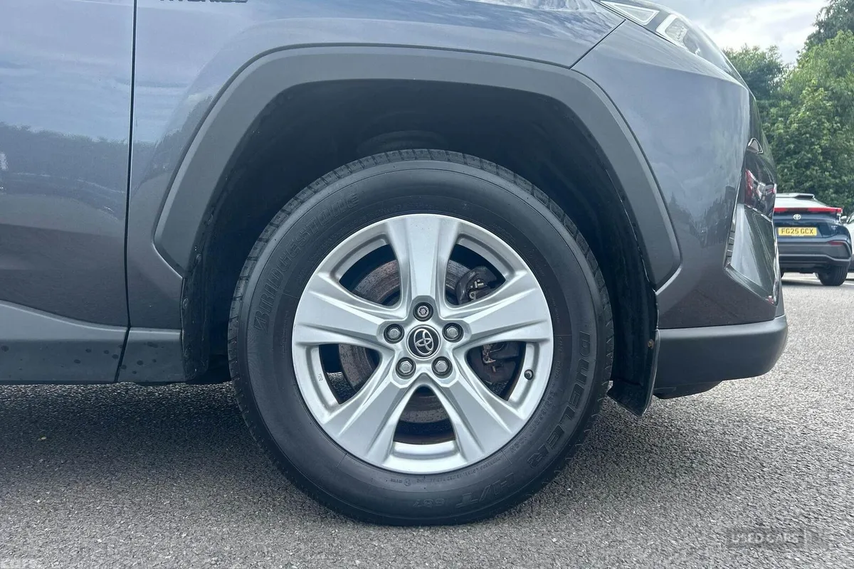 Toyota RAV4 SUV, Petrol Hybrid, 2019, Grey