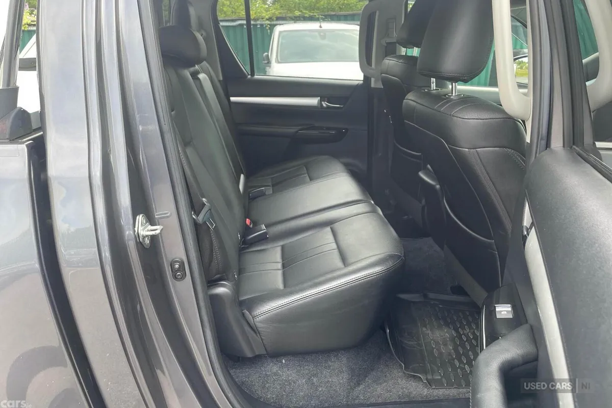 Toyota Hilux , Diesel, 2019, Grey