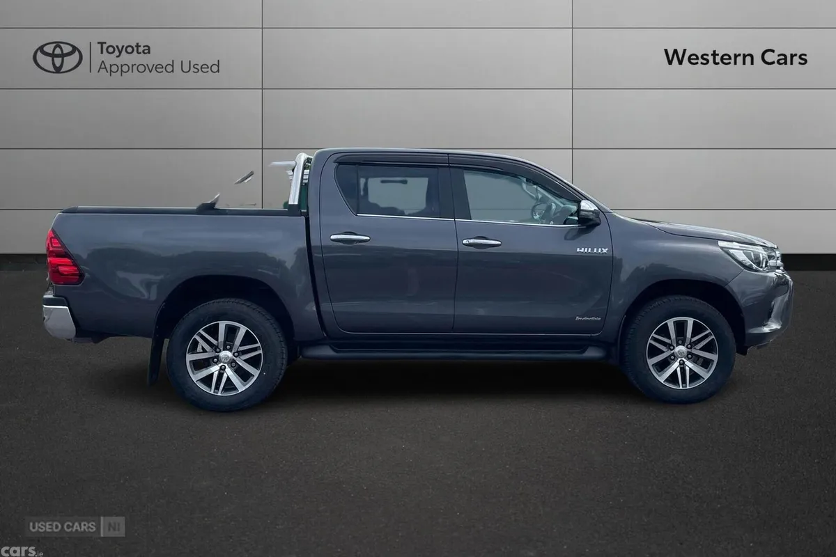 Toyota Hilux , Diesel, 2019, Grey