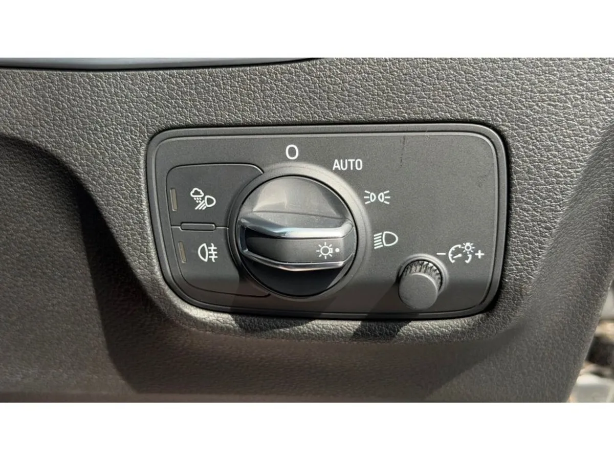 Audi Q2 SUV, Petrol, 2018, Grey