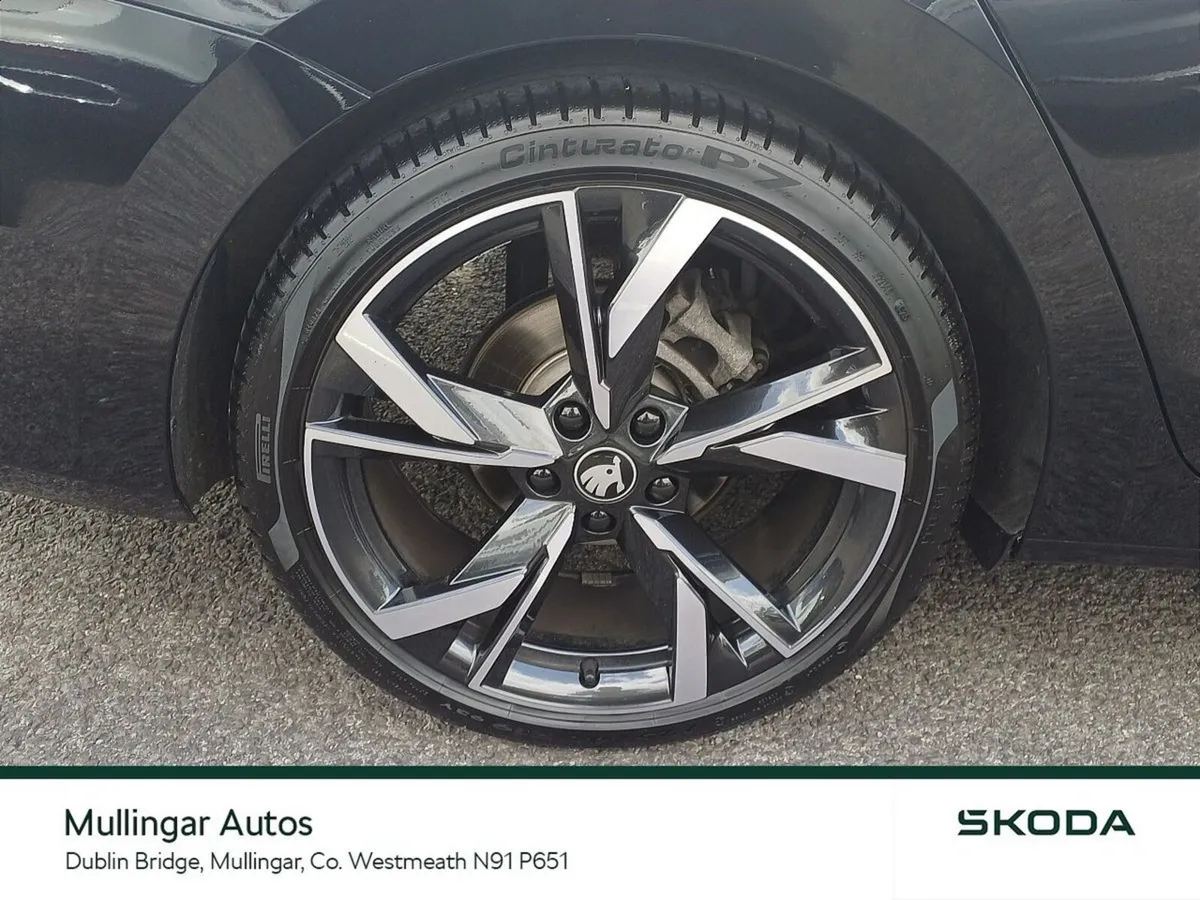 Skoda Octavia Saloon, Diesel, 2026, Black