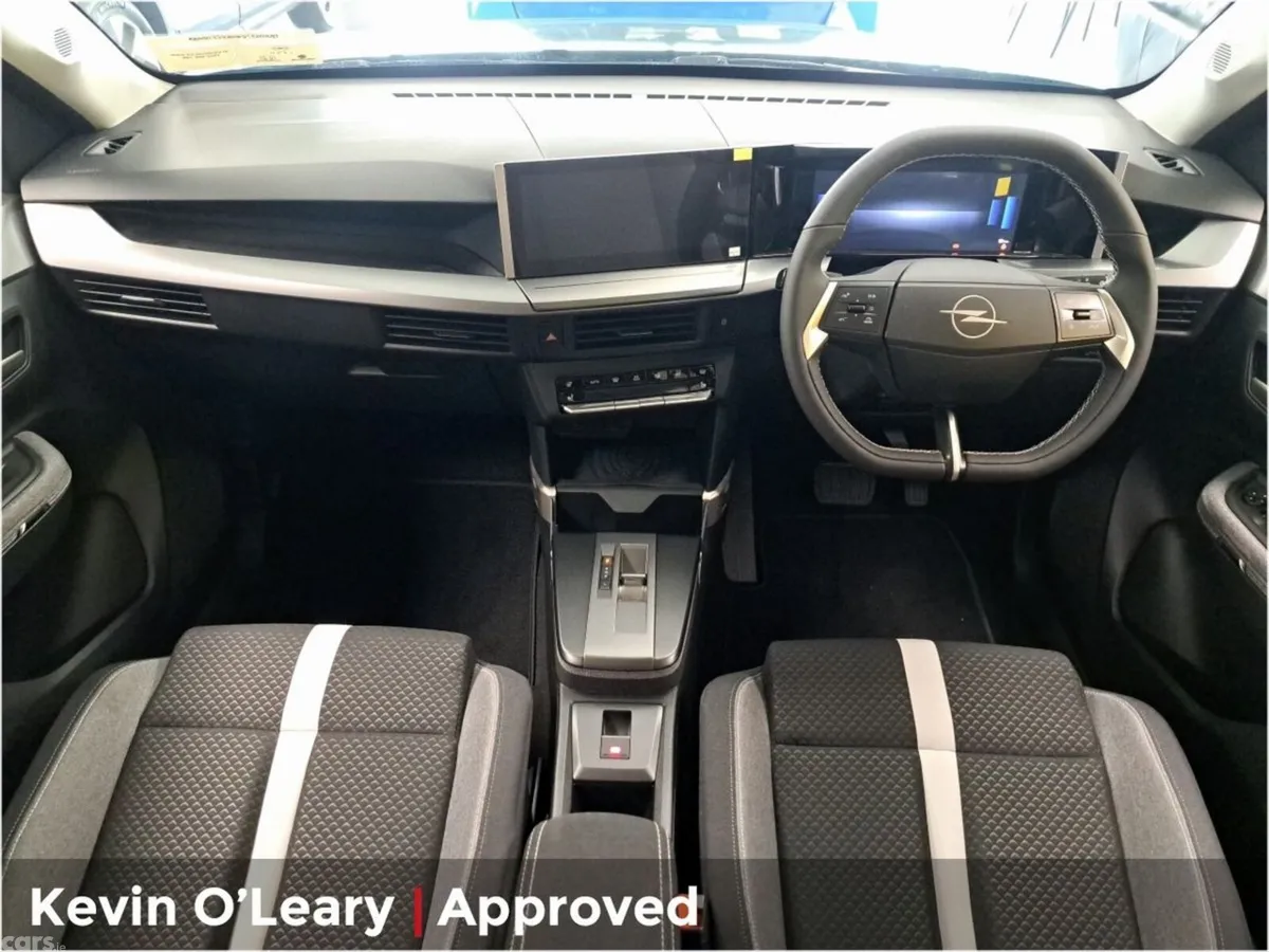 Opel Frontera SUV, Petrol Hybrid, 2026, Green