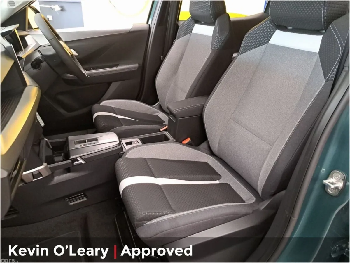 Opel Frontera SUV, Petrol Hybrid, 2026, Green