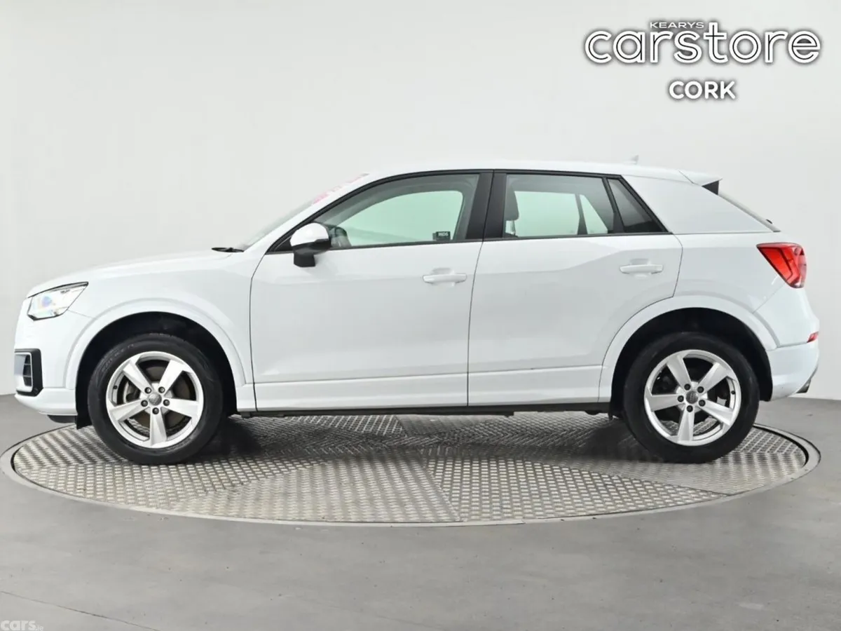 Audi Q2 SUV, Petrol, 2019, White
