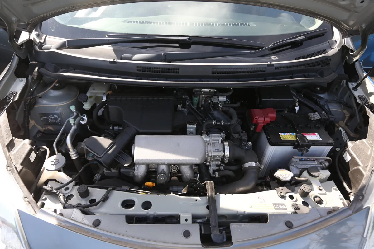 Nissan Note Hatchback, Petrol, 2015, Grey