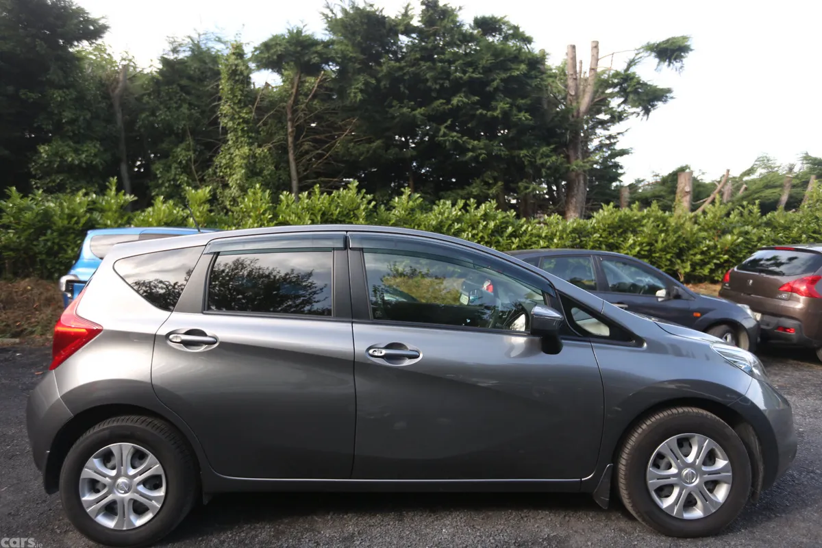 Nissan Note Hatchback, Petrol, 2015, Grey