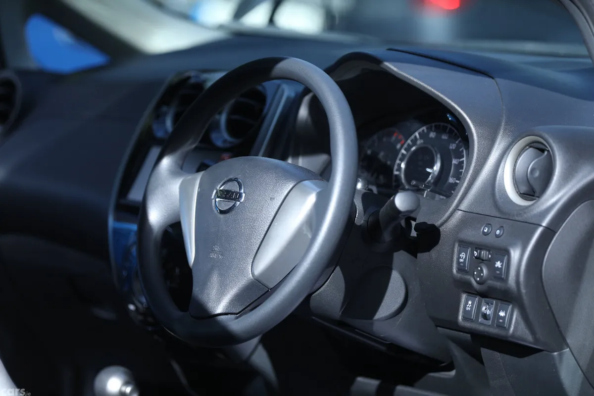 Nissan Note Hatchback, Petrol, 2015, Grey