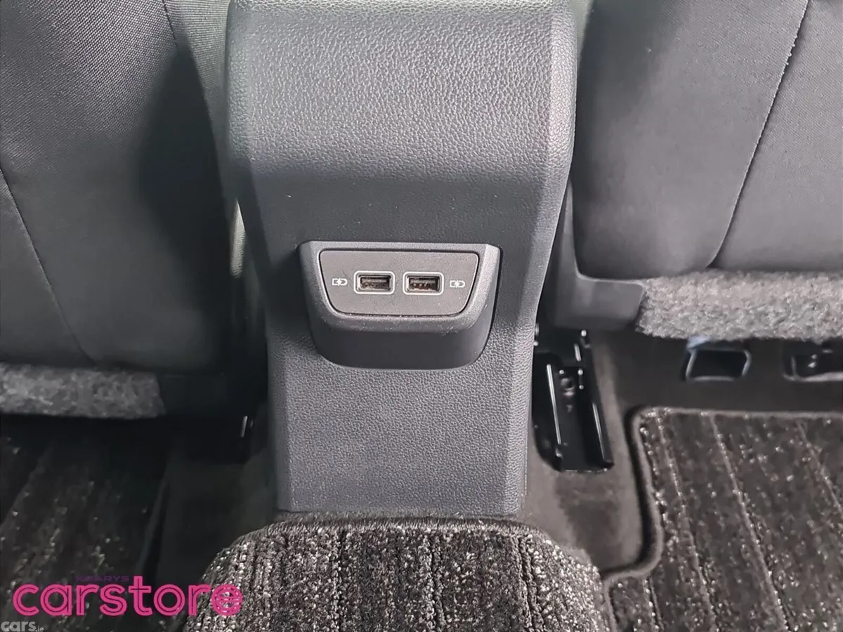 Volkswagen Polo Hatchback, Petrol, 2019, Red