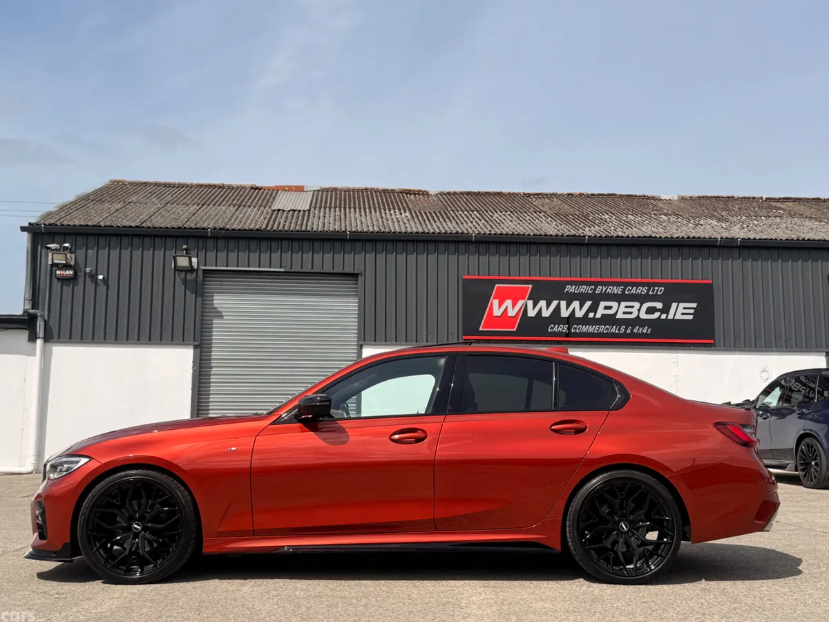 BMW 3-Series Saloon, Diesel Hybrid, 2022, Orange