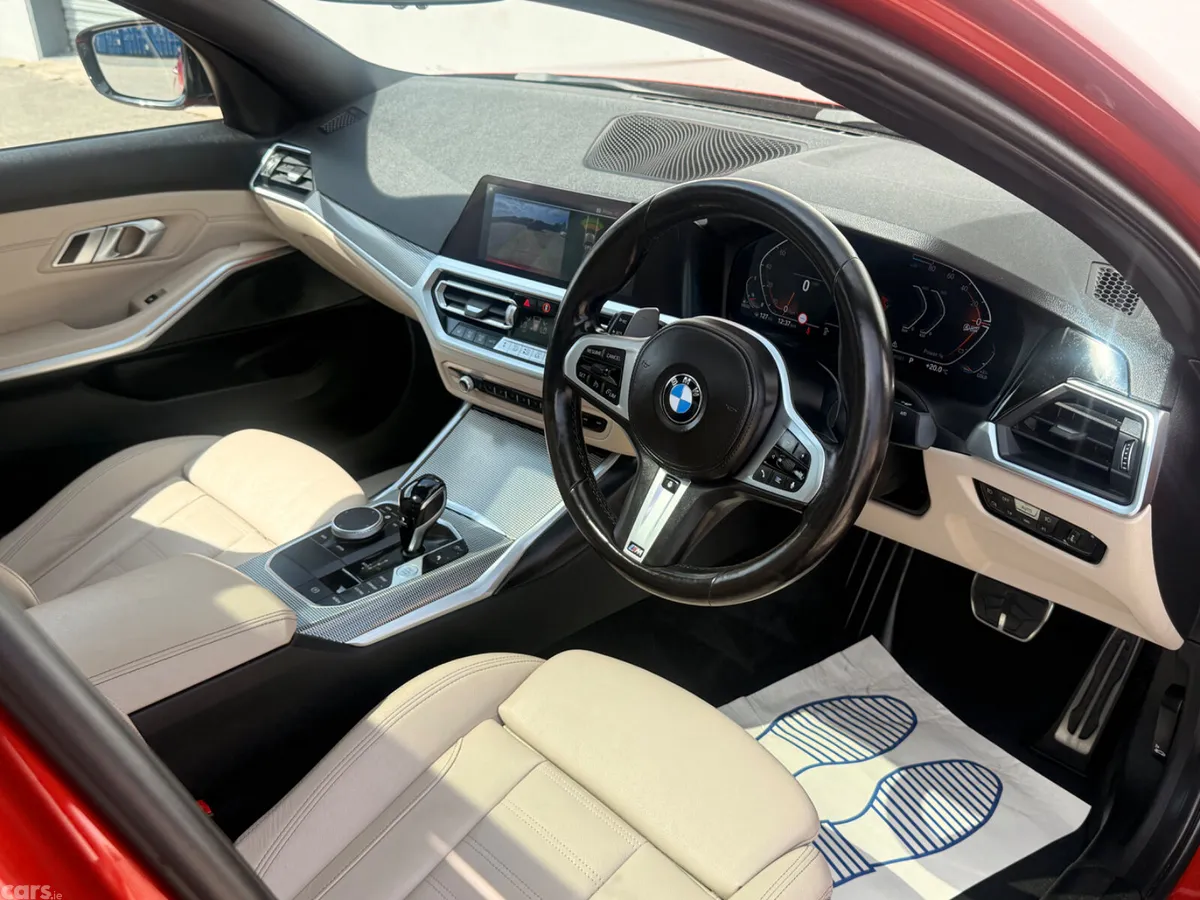 BMW 3-Series Saloon, Diesel Hybrid, 2022, Orange