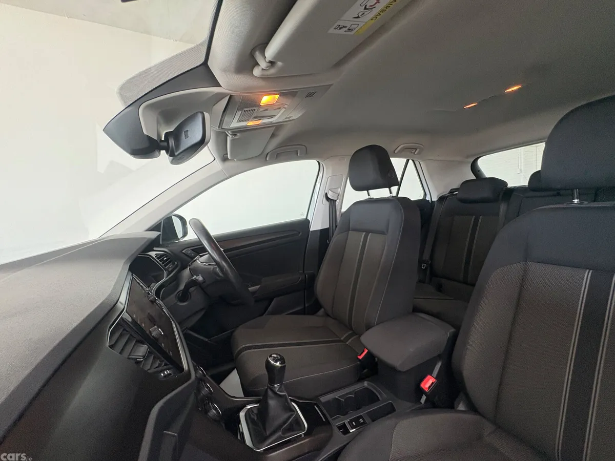 Volkswagen T-Roc SUV, Petrol, 2019, White
